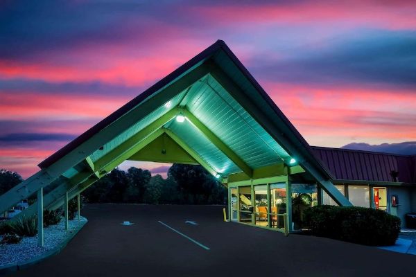 Travelodge Red Bluff